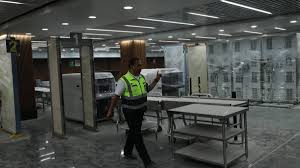 Escándalo en el AICM: Dan contratos de seguridad a firmas ligadas a red criminal