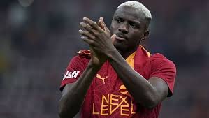 Osimhen, Trabzonspor maçında oynayacak mı, ilk 11'de mi? Victor Osimhen kadroda var mı, yok mu?