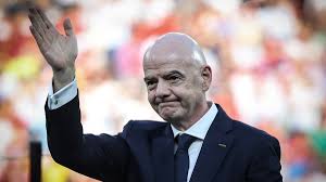 Países da Europa anunciam boicote a torneios da Fifa até que plano de venda de ações seja revogado