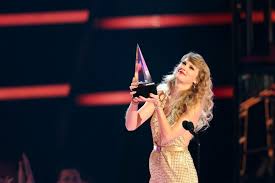 Taylor Swift Leads 2026 American Music Awards Noms, With Olivia Dean, sombr & More Nipping at Her Heels