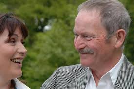 Lorraine Kelly announces 'shock' death of her dad aged 84 after 'poor health' as she shares touching memories with him