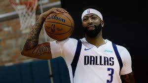 Anthony Davis Takes on Expanded Role with Dallas Mavericks