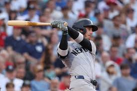 AL East Notes: Bellinger, Suarez, Bassitt, Basallo, Matz