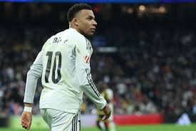 Combinado saiu caro? PSG é obrigado a pagar R$ 37 milhões a Mbappé por férias não remuneradas