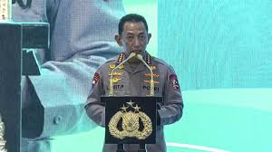 Pangkat Bintang Tiga: Meningkatkan Kapasitas Pemimpin di Indonesia