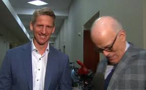 RNH crashes Knoblauch pregame interview before Game 6
