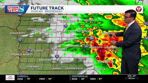 Iowa weather: A stormy morning brings back the severe weather threat and strong winds