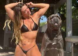 Virna Jandiroba vs. Mackenzie Dern for Vacant UFC Strawweight Title