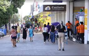 Veja o que abre e fecha no feriado prolongado do Dia do Trabalhador em Palmas