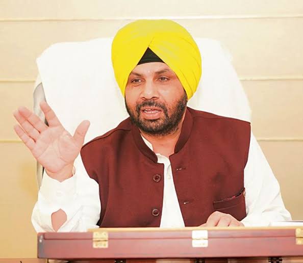 Bathinda road row intensifies as minister Harbhajan Singh ETO calls viral video 'completely fake'; residents say he skipped the actual spot