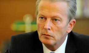 Mit den Verschärfungen bei den Hacklerfrühpensionen und den Invaliditätspensionen ab 2014 sind für Wirtschaftsminister Reinhold Mitterlehner nicht alle ... - F7976613-B594-4B88-8E00-CE5F708EA1C62_1382545934543940