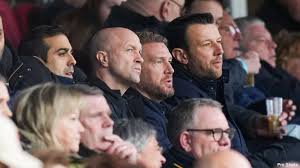 Kranten zien terugkerend probleem bij Ajax: 'Cruijff ziet in tweede helft acute problemen van Ajax'