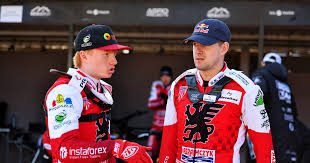 Kto sięgnie po prestiżowe trofeum? Faworytami mistrz świata i żółtodziób