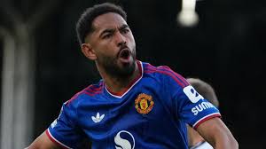 Fulham 1-1 Manchester United: Matheus Cunha rescues point for visitors