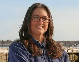 7th candidate jumps into race to replace Moulton