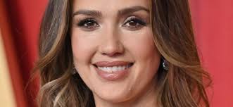 Jessica Alba 'Breathtaking' While Sunkissed In Nipple-Baring Bikini