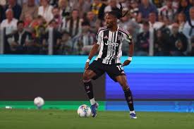 Milan-Juve, gol annullato a Thuram e proteste bianconere: cos'è successo