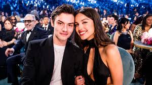 Olivia Rodrigo in tears over split from Louis Partridge: what happened