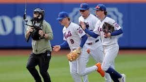 What channel are the Yankees on tonight? What channel are the Mets on?