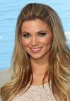 José Ignacio Hualde | Fans Share Images - amber-lancaster-at-event-of-soul-surfer-882707311