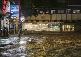 मानसून का कहर: हालिया इमारत ढहने की घटनाओं ने शहरी सुरक्षा की पोल खोली