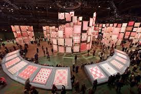 Résultat de recherche d'images pour "red and white quilts"