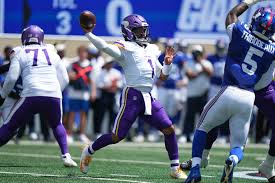 Kyler Murray shows command in Vikings debut; J.J. McCarthy still has work to do — Star Tribune