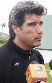 Marcelo Antonio Trobbiani es el nuevo entrenador de Sport Huancayo, el jefe de equipo Sixto Rojas, dio a conocer que el argentino Marcelo Trobbiani es el ... - 6710