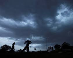 Why El Niño can mean less rain but heavier downpours for India — The Guardian