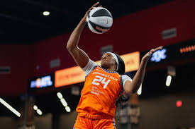Report: Sun's Aneesah Morrow Has Come Up in Trade Talks
