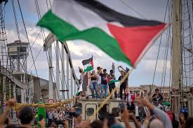 Gaza Urgente: Flotilha Humanitária Tenta Romper Bloqueio! 🚢 - Imagen principal del artículo