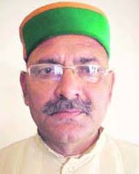 Jot Singh Bisht, president of the Zila Panchayat Sanghatan and Vice-President of the ... - dun3