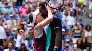 Spouses Svitolina, Monfils into US Open mixed doubles semis
