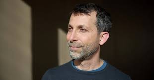 O homem por trás do AlphaGo acha que a IA está seguindo o caminho errado