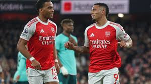 El Arsenal no se deja 'cazar' por los Wolves