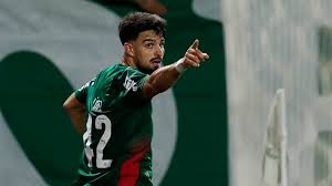 Palmeiras aceita proposta de R$ 267 milhões para vender o atacante Flaco López; por menos que isso, não há negócio