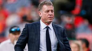 How Jerry Jones missed opportunity to bring Troy Aikman into Cowboys front office