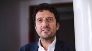 Biennale di Venezia, si dimette la giuria dopo le polemiche su Russia e Israele