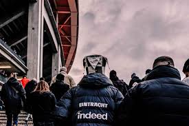 Eintracht Frankfurt enfrenta desafío en el partido clave contra 1. FC Heidenheim: ¿pueden ganar puntos en un día complicado?