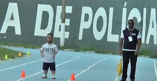 Candidato com nanismo reprovado em teste físico para delegado relata discriminação