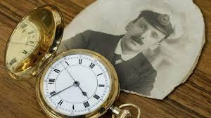 Titanic hero's pocket gold watch sold for £46k in Penshurst