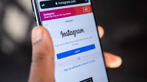 Instagram down for thousands, users report issues with sending messages