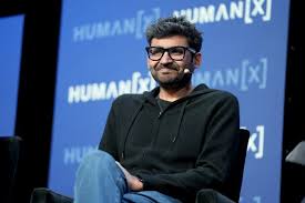 Ex-Twitter CEO’s AI Startup Raises Funds at $2 Billion Valuation