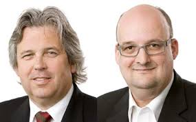 <b>...</b> links) und <b>Martin Baumert</b> (Foto, rechts) Verantwortung im Vorstand. - main.php%3Fg2_view%3Dcore