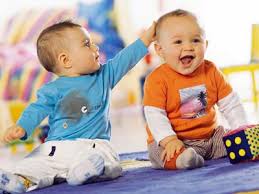 Resultado de imagen de imagenes niños en guarderia