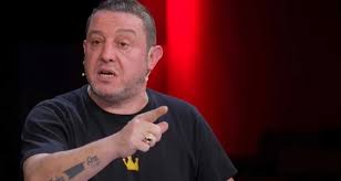 Nihat Kahveci Fenerbahçe'nin yıldızını yerden yere vurdu: 'Yine en kötüsüydü! Operasyon yapılmış' — Sözcü Gazetesi