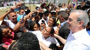 Vista a&eacute;rea de la Circunvalaci&oacute;n de Ban&iacute; - Obra vial estrat&eacute;gica para el desarrollo del Sur de RD