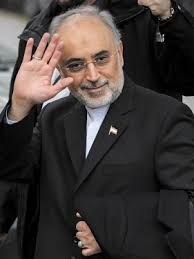 رییس پیشین سازمان انرژی اتمی: قرار بود سال ۱۴۰۴ قدرت اول منطقه باشیم
