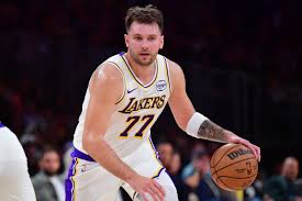 Lakers Notes: Redick, Doncic, Reaves, Ayton, Offseason Plans