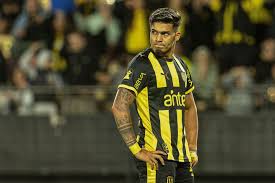 Intermedio: Peñarol, con cambios, recibe a Boston River. Hora, dónde ver y alineaciones